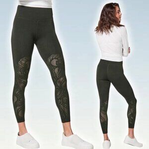 LULULEMON Reveal Tight *Lattice Paisley 28" Size 4 Evergreen
